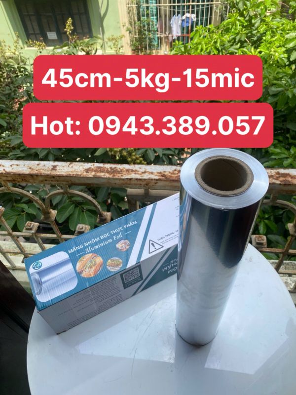 Cuộn Giấy Bạc Bọc Thực Phẩm 45cm Dài 250m Dày 15mic